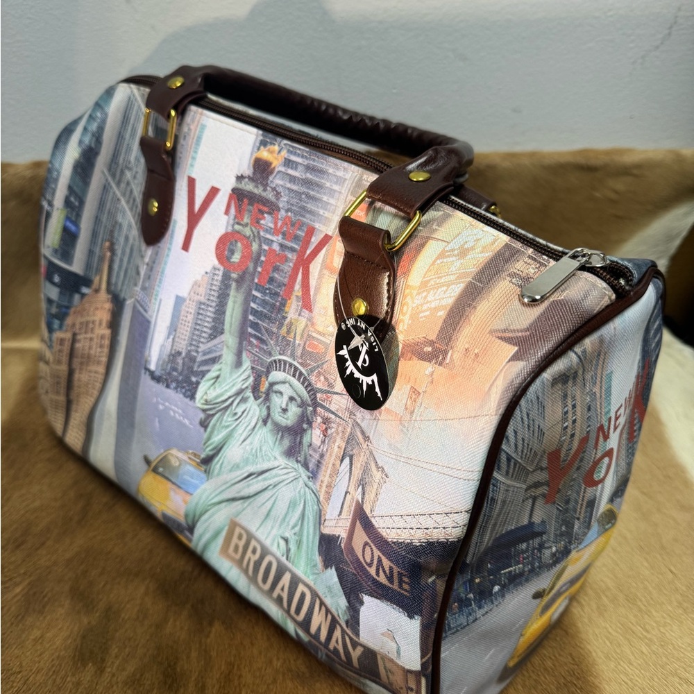 Super Cute Stylish Lisa NY Bag New - Picture 7 of 10
